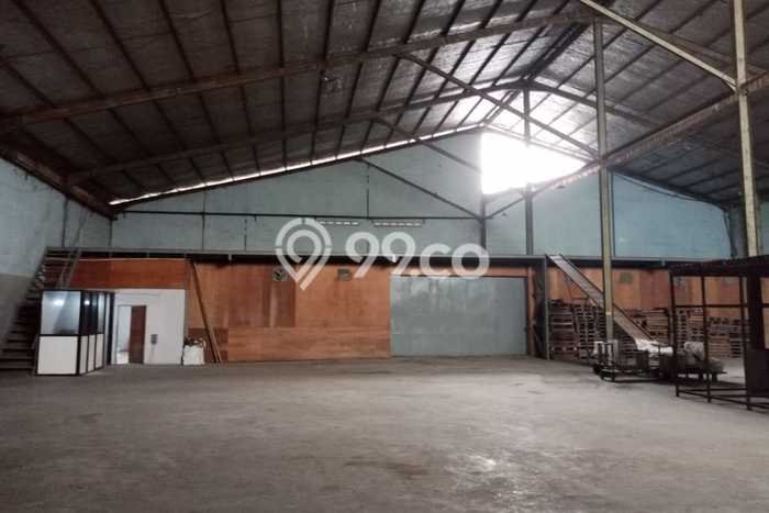 Gudang untuk Disewa di Pusat Bandung Luas Bangunan 1500m2 Gudang untuk Disewa di Pusat Bandung Luas Bangunan 1500m2