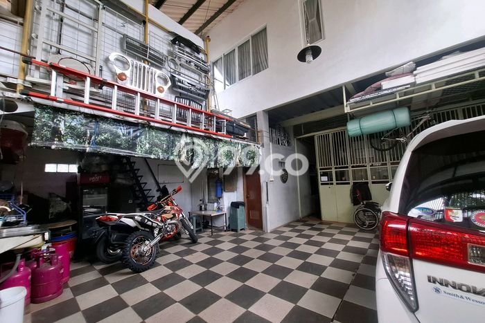 Dijual Rumah Mewah Megah Dengan View Cantik di Pajajaran, Bandung Dijual Rumah Mewah Megah Dengan View Cantik di Pajajaran, Bandung