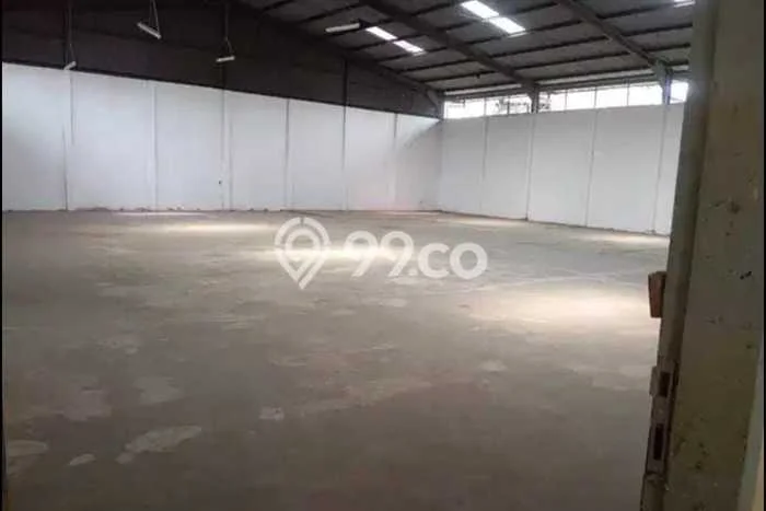 Unit Gudang Disewa Lokasi Cimahi Selatan, Cimahi Spesifikasi Luas Bangunan 700m2 Unit Gudang Disewa Lokasi Cimahi Selatan, Cimahi Spesifikasi Luas Bangunan 700m2