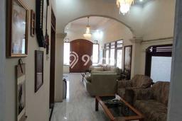 Hunian Elit LB 245m2 Siap Pakai Desain Elegan di Klender, Jakarta Timur Hunian Elit LB 245m2 Siap Pakai Desain Elegan di Klender, Jakarta Timur