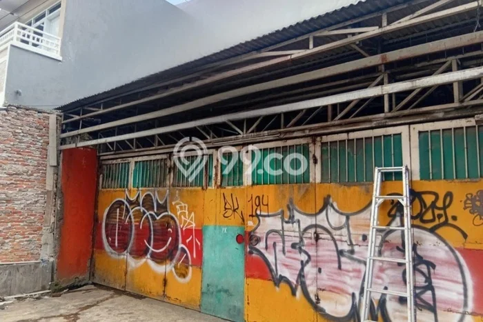 Gudang Disewa di Bekasi dengan LB 40m2 Area Komersial Ramai Gudang Disewa di Bekasi dengan LB 40m2 Area Komersial Ramai