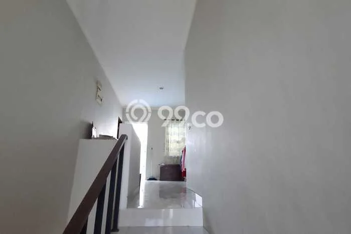 For Sale! Premium House LT 237m2 Desain Modern di Modernland For Sale! Premium House LT 237m2 Desain Modern di Modernland