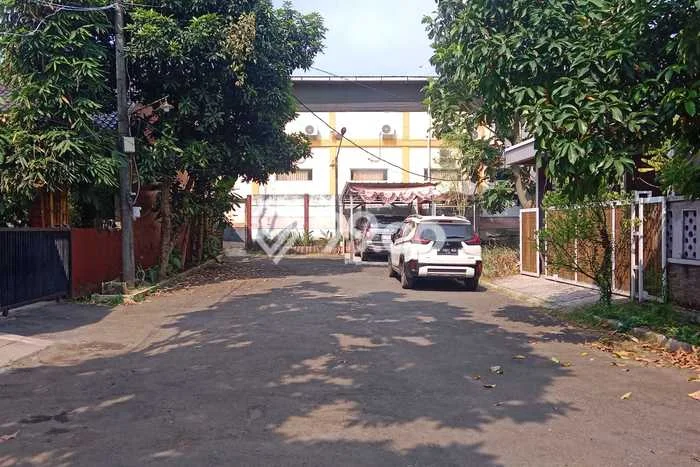 For Sale! Luxury House LT 248m2 Desain Elegan di Cikokol For Sale! Luxury House LT 248m2 Desain Elegan di Cikokol