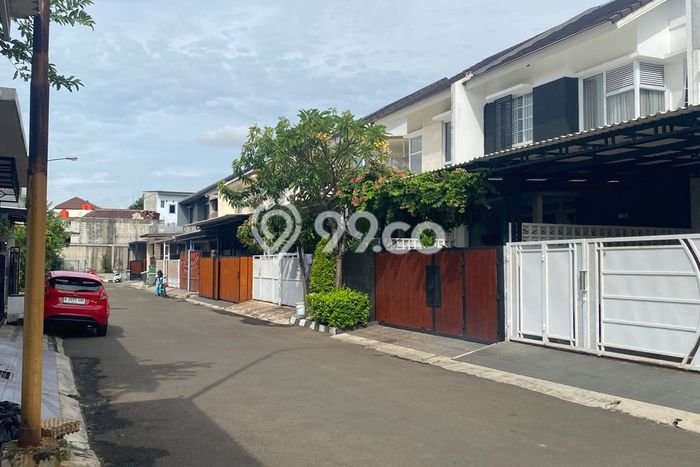 For Sale! Premium House LT 144m2 Desain Elegan di Banjar Wijaya For Sale! Premium House LT 144m2 Desain Elegan di Banjar Wijaya