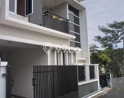 Dijual Rumah 3 Kamar Lokasi Strategis Nyaman dan Strategis di Cicendo Dijual Rumah 3 Kamar Lokasi Strategis Nyaman dan Strategis di Cicendo