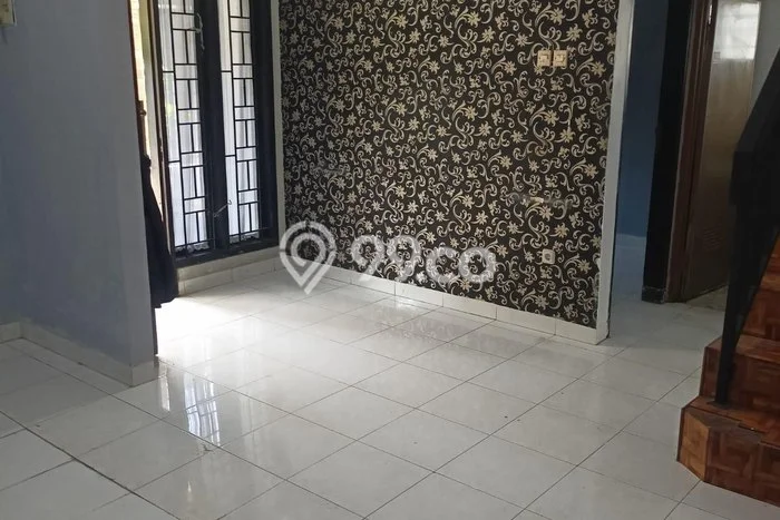 For Sale Rumah 4 Kamar Lokasi Ideal Nyaman dan Strategis di Kiaracondong For Sale Rumah 4 Kamar Lokasi Ideal Nyaman dan Strategis di Kiaracondong