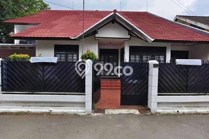 PROPERTI PILIHAN! Rumah area Cijagra, Luas 779m² LB 255m² PROPERTI PILIHAN! Rumah area Cijagra, Luas 779m² LB 255m²