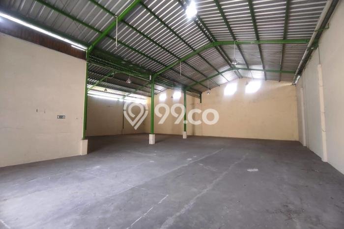 AREA KOMERSIAL! Gudang Disewakan Kawasan Talun, Luas 500m², Jalan Strategis, Siap Usaha AREA KOMERSIAL! Gudang Disewakan Kawasan Talun, Luas 500m², Jalan Strategis, Siap Usaha