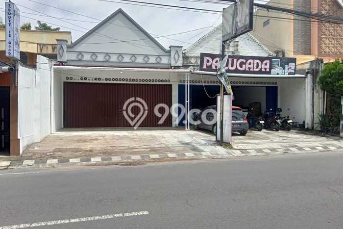 Ruko Kawasan Godean, Luas 212m2m², Lokasi Komersial, Disewakan Ruko Kawasan Godean, Luas 212m2m², Lokasi Komersial, Disewakan