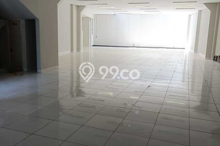 Kantor Disewa di Bandung dengan LB 750m2 Area Komersial Ramai Kantor Disewa di Bandung dengan LB 750m2 Area Komersial Ramai