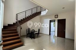 Rumah 2 Lantai Siap Huni di Cluster Batununggal Abadi, Bandung Rumah 2 Lantai Siap Huni di Cluster Batununggal Abadi, Bandung