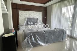 Disewakan! Rumah 4 Kamar Tidur &
4 Kamar Mandi di Kota Baru Parahyangan, Bandung Disewakan! Rumah 4 Kamar Tidur &
4 Kamar Mandi di Kota Baru Parahyangan, Bandung