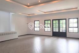 Dijual Rumah Luas Elegan Dengan View Eksklusif di Riau, Bandung Dijual Rumah Luas Elegan Dengan View Eksklusif di Riau, Bandung