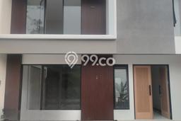 HARGA SPECIAL! Rumah Asri di Setiabudi, LT 275m² LB 250m² HARGA SPECIAL! Rumah Asri di Setiabudi, LT 275m² LB 250m²