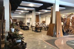 Komersial For Rent di Surya Sumantri, Luas 666m², Area Bisnis, Jalan Utama Komersial For Rent di Surya Sumantri, Luas 666m², Area Bisnis, Jalan Utama
