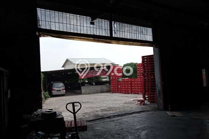 Gudang Disewa di Bandung dengan LB 1150m2 Area Komersial Ramai Gudang Disewa di Bandung dengan LB 1150m2 Area Komersial Ramai