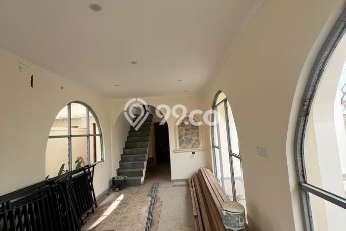 FOR SALE! Vila Kawasan , Luas 162m2m², Posisi Premium FOR SALE! Vila Kawasan , Luas 162m2m², Posisi Premium