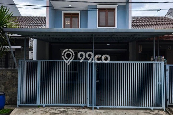 For Sale Hunian Rumah Terawat 3 Kamar di Taman Holis Indah, Bandung For Sale Hunian Rumah Terawat 3 Kamar di Taman Holis Indah, Bandung