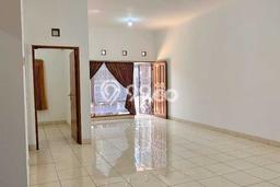 Rumah Hokky Bawa Banyak Keberuntungan di Batununggal, Bandung Rumah Hokky Bawa Banyak Keberuntungan di Batununggal, Bandung