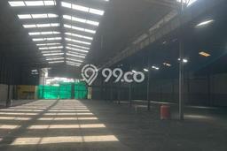 Disewakan Gudang Premium Kawasan Soekarno Hatta, Luas 2000m², Pusat Komersial Disewakan Gudang Premium Kawasan Soekarno Hatta, Luas 2000m², Pusat Komersial