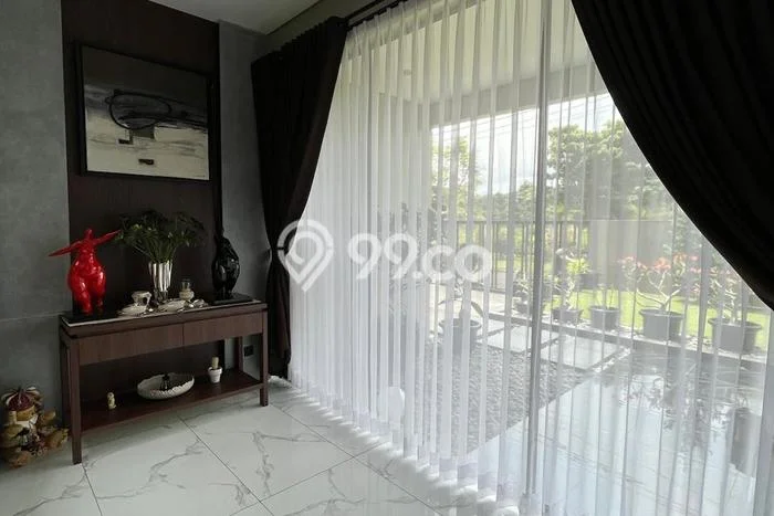 Hunian Mewah LB 550m2 Siap Pakai Desain Elegan di Setiabudi, Bandung Hunian Mewah LB 550m2 Siap Pakai Desain Elegan di Setiabudi, Bandung