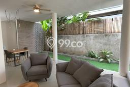 Rumah Mewah dengan 4 Kamar Tidur di Kawasan Elite Seminyak, Badung Rumah Mewah dengan 4 Kamar Tidur di Kawasan Elite Seminyak, Badung