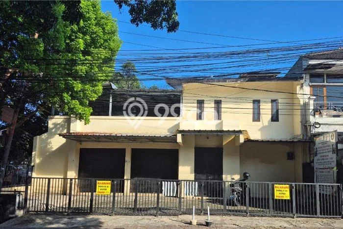 Unit Komersial Dijual di Bandung LT 165m2 & LB 200m2 Unit Komersial Dijual di Bandung LT 165m2 & LB 200m2