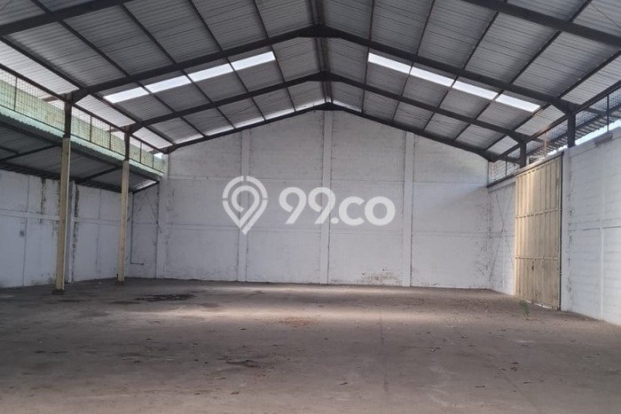 Disewakan Gudang di Kawasan Ramai Soekarno Hatta Luas 800m2 Disewakan Gudang di Kawasan Ramai Soekarno Hatta Luas 800m2