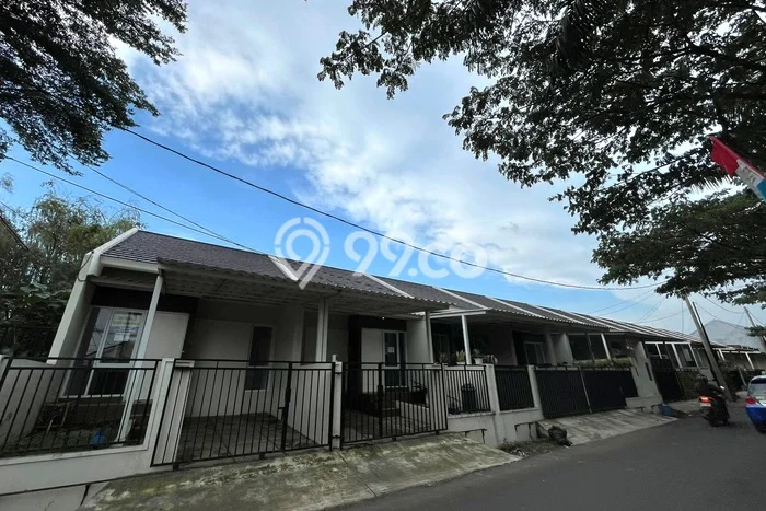 Rumah Modern 2 KT di Jatake Tangerang Unfurnished Rumah Modern 2 KT di Jatake Tangerang Unfurnished