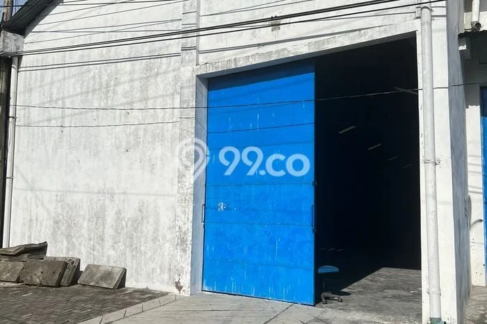 AREA BERKEMBANG! Gudang For Rent Kawasan Bantul, Luas 1800m², Siap Bisnis AREA BERKEMBANG! Gudang For Rent Kawasan Bantul, Luas 1800m², Siap Bisnis