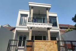 Hunian Mewah LB 160m2 Siap Pakai Desain Elegan di BSD Kencana Loka, Tangerang Hunian Mewah LB 160m2 Siap Pakai Desain Elegan di BSD Kencana Loka, Tangerang