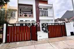 Rumah Mewah LB 300m2 Siap Pakai Desain Elegan di BSD Kencana Loka, Tangerang Rumah Mewah LB 300m2 Siap Pakai Desain Elegan di BSD Kencana Loka, Tangerang