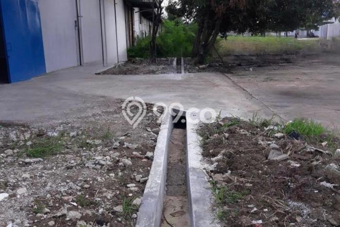 Gudang Dijual di Karawang LT 1356m2 & LB 720m2 Lokasi Terbaik! Gudang Dijual di Karawang LT 1356m2 & LB 720m2 Lokasi Terbaik!