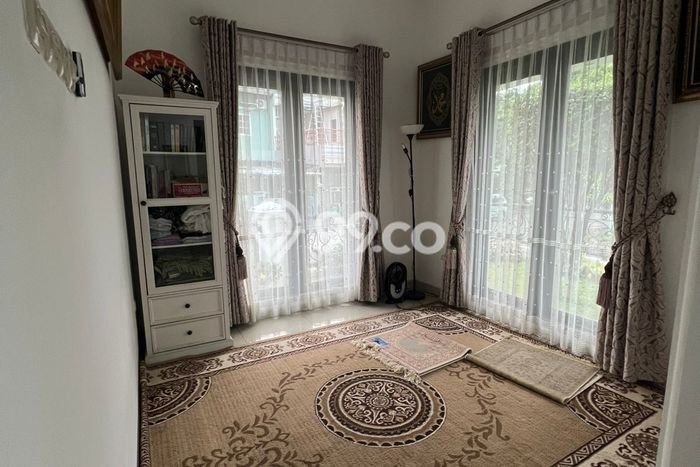 Siap Huni Rumah Mewah 4 Kamar di Serpong Dekat ke Mana Saja Siap Huni Rumah Mewah 4 Kamar di Serpong Dekat ke Mana Saja