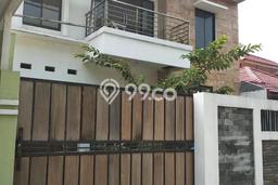 Rumah Elit LB 228m2 Siap Huni Desain Elegan di BSD Kencana Loka, Tangerang Rumah Elit LB 228m2 Siap Huni Desain Elegan di BSD Kencana Loka, Tangerang