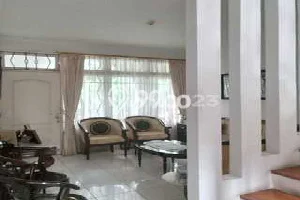 Hunian Eksklusif Siap Huni LT 255m2 di Pondok Aren, Tangerang Selatan Hunian Eksklusif Siap Huni LT 255m2 di Pondok Aren, Tangerang Selatan