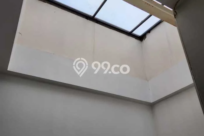 Unit Ruko Dijual di Jakarta Selatan LT 75m2 & LB 250m2 Unit Ruko Dijual di Jakarta Selatan LT 75m2 & LB 250m2