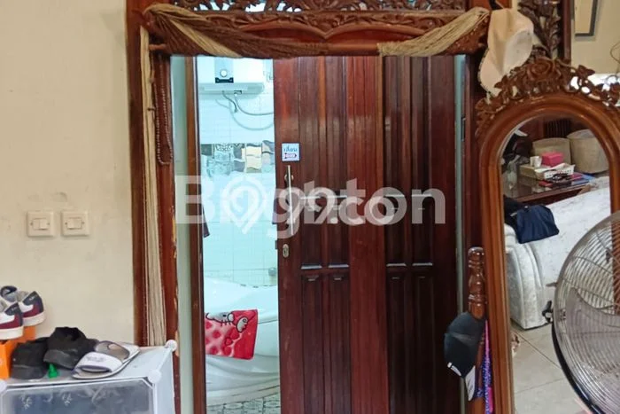 Rumah Strategis Minimalis Lb 200m2 di Kelapa Dua, Tangerang Rumah Strategis Minimalis Lb 200m2 di Kelapa Dua, Tangerang