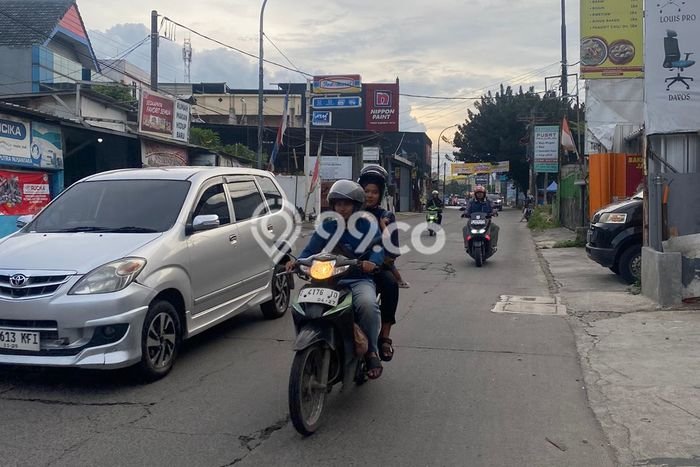 Untuk Dijual! Ruko di Pekayon Bekasi LT 126m2 / LB 100m2 Kawasan Strategis Untuk Dijual! Ruko di Pekayon Bekasi LT 126m2 / LB 100m2 Kawasan Strategis