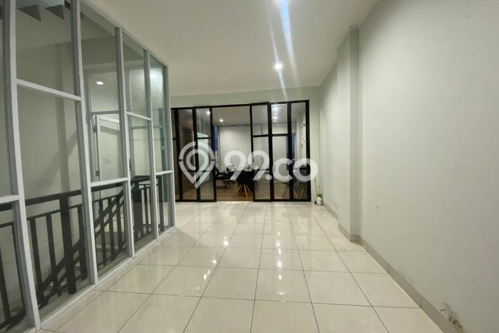 Ruko Dijual di Bekasi LT 80m2 & LB 239m2 Lokasi Terbaik! Ruko Dijual di Bekasi LT 80m2 & LB 239m2 Lokasi Terbaik!