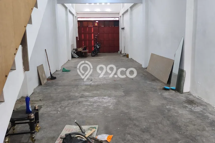 Area Strategis! Disewakan Ruko Lokasi Medan Kota, Medan Cocok untuk Bisnis Area Strategis! Disewakan Ruko Lokasi Medan Kota, Medan Cocok untuk Bisnis