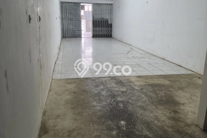 Disewakan Ruko di Medan Perjuangan Medan LT 112m2, LB 240m2 Disewakan Ruko di Medan Perjuangan Medan LT 112m2, LB 240m2