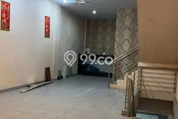 Ruko untuk disewa di Percut Sei Tuan punya LT 100m2 & LB 350m2 harga sewa kompetitif Ruko untuk disewa di Percut Sei Tuan punya LT 100m2 & LB 350m2 harga sewa kompetitif