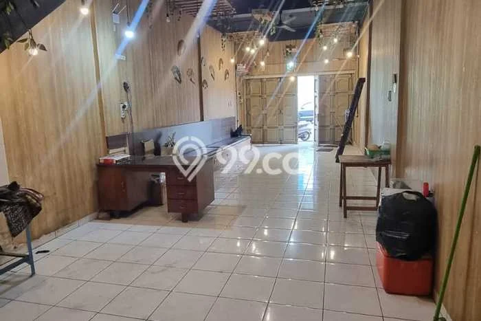 Area Strategis! Disewakan Ruko Lokasi Medan Johor, Medan Cocok untuk Bisnis Area Strategis! Disewakan Ruko Lokasi Medan Johor, Medan Cocok untuk Bisnis