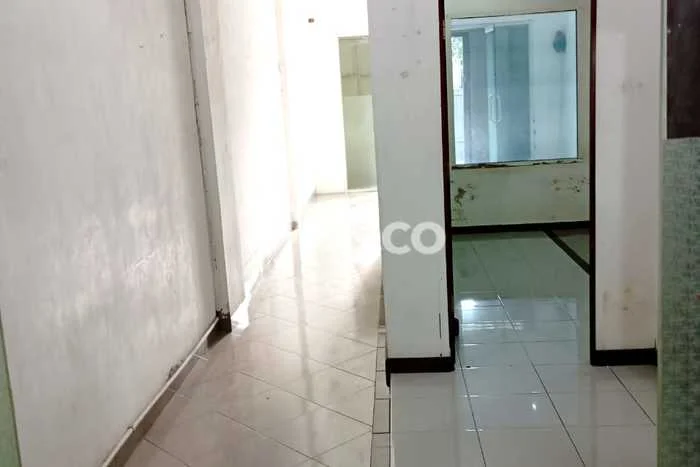 Ruko untuk disewa di Medan Perjuangan punya LT 100m2 & LB 272m2 harga sewa kompetitif Ruko untuk disewa di Medan Perjuangan punya LT 100m2 & LB 272m2 harga sewa kompetitif
