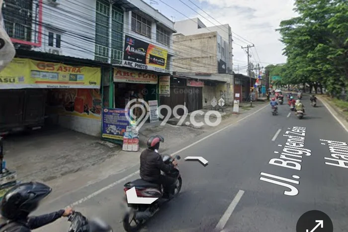 Area Strategis! Disewakan Ruko Lokasi Medan Maimun, Medan Cocok untuk Bisnis Area Strategis! Disewakan Ruko Lokasi Medan Maimun, Medan Cocok untuk Bisnis