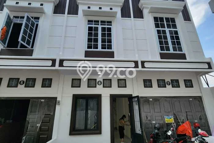 For Sale Rumah 3 Kamar Lokasi Strategis Nyaman dan Strategis di Medan Timur For Sale Rumah 3 Kamar Lokasi Strategis Nyaman dan Strategis di Medan Timur