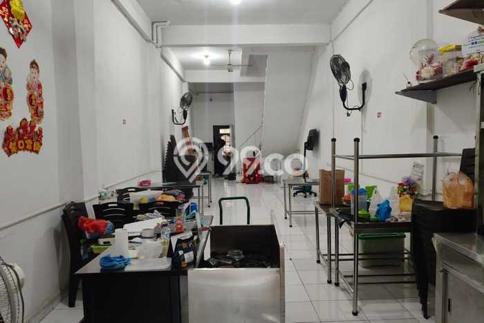 Disewakan Ruko di Medan Perjuangan Medan LT 100m2, LB 280m2 Disewakan Ruko di Medan Perjuangan Medan LT 100m2, LB 280m2