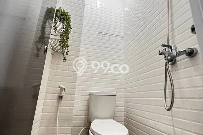 Rumah Kost untuk Dijual di Tangerang Kota Punya 33 Kamar Rumah Kost untuk Dijual di Tangerang Kota Punya 33 Kamar