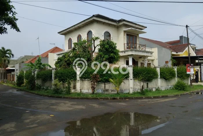 Rumah Luxury Modern Tanpa Renovasi di BSD Griya Loka Tangerang Rumah Luxury Modern Tanpa Renovasi di BSD Griya Loka Tangerang